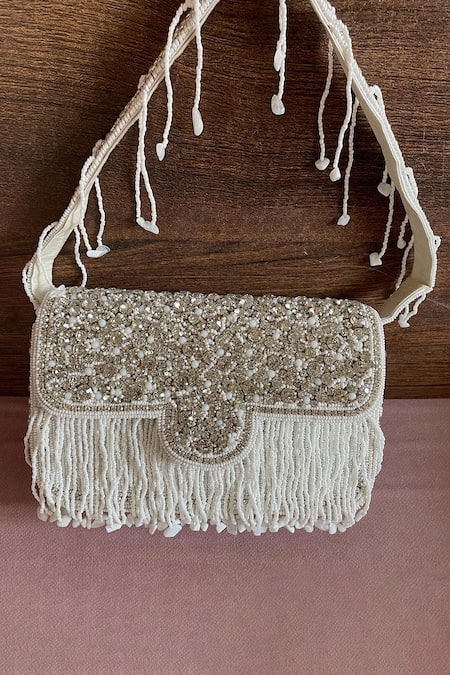 Kreivo By Vamanshi Damania Crystal Embellished Bucket Bag 