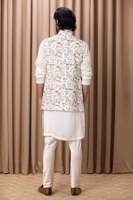 Ankit V Kapoor Floral Digital Print Bundi & Kurta Set 