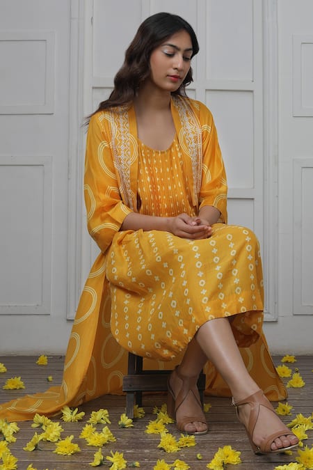 Myoho Yellow Cotton, Silk Open Neck Circular Print Jacket And Pintucked Dress Online at Aza Fashions Myoho_Yellow Cotton, Silk Open Neck Circular Print Jacket And Pintucked Dress _Online_at_Aza_Fashions