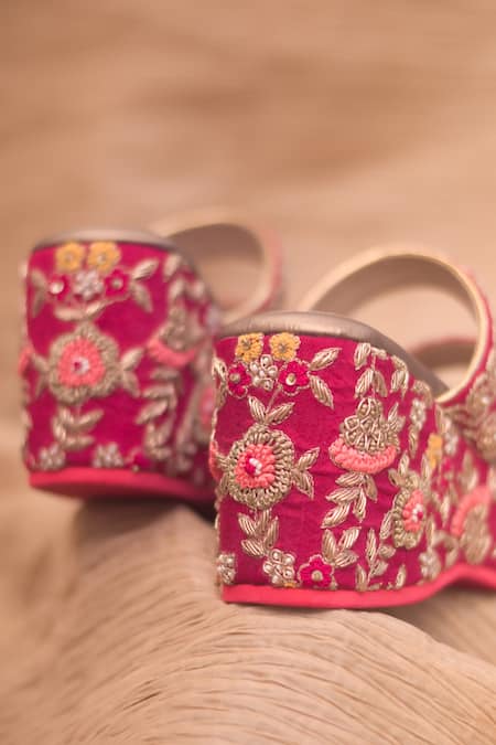 Shop_Around Always_Red Embroidery Kashish Floral Wedges _at_Aza_Fashions
