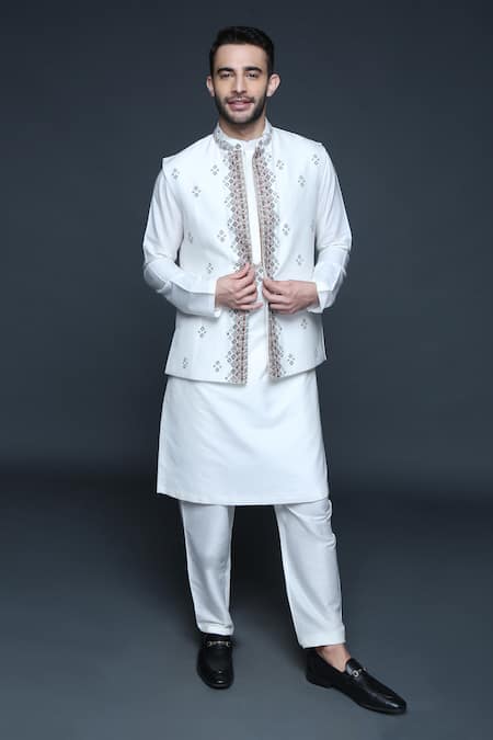 Sanjev Marwaaha Geometric Embroidered Bundi Kurta Set 