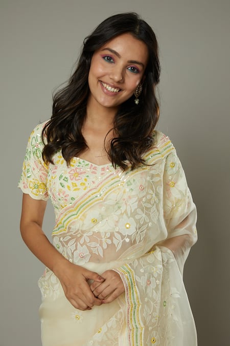 Shop I Am Design Ivory Raw , Organza Floral French Vanilla Embroidered Saree Set at Aza Fashions Shop_I Am Design_Ivory Raw , Organza Floral French Vanilla Embroidered Saree Set _at_Aza_Fashions