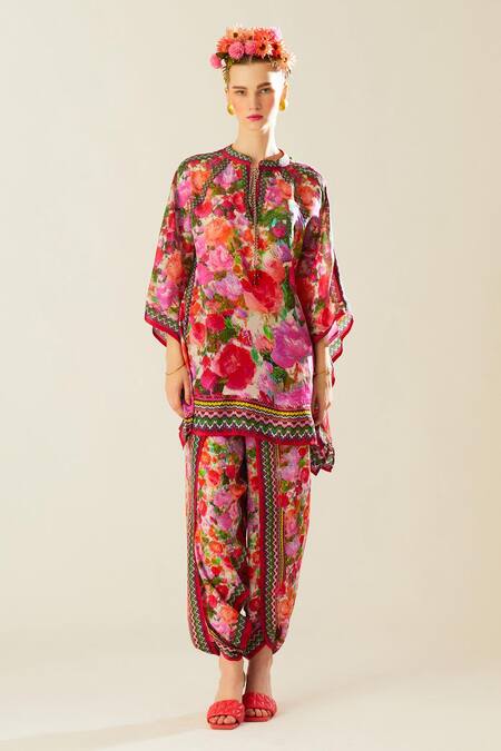 Rajdeep Ranawat_Coral Silk Pearls Mandarin Collar Ramona Floret Pattern Poncho Top_Online_at_Aza_Fashions