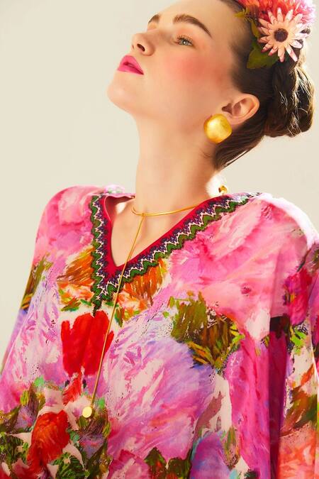 Rajdeep Ranawat_Coral Silk Embroidery V-neck Verusha Print Kaftan_at_Aza_Fashions