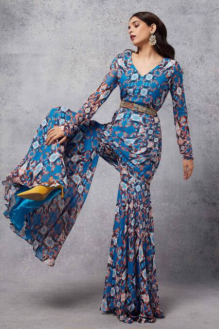Senren By Eshana Raut_Blue Georgette Embroidery, Sequins Abstract Geometric Print Kurti And Gharara Set _Online_at_Aza_Fashions