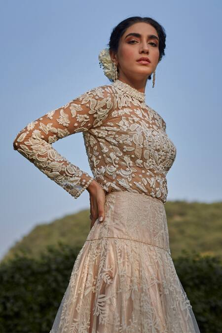 Shop Geisha Designs Beige Embroidered Lehenga Set Online at Aza Fashions Shop_Geisha Designs_Beige Embroidered Lehenga Set _Online_at_Aza_Fashions