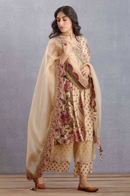 Torani_Beige Cotton  Dupatta Organza, Kurta And Pant Kasturi Virika Set _Online_at_Aza_Fashions