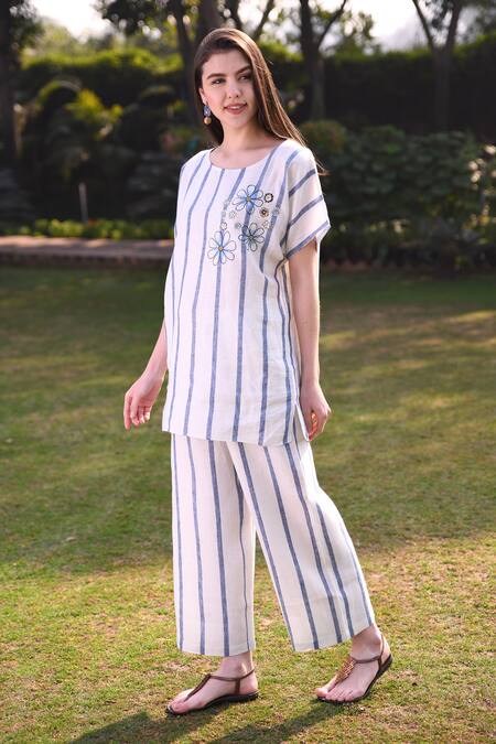 Buy_Linen Bloom_White 100% Linen Pant _Online_at_Aza_Fashions