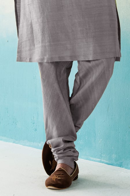 Weaver Story_Grey Silk Raw Straight Kurta Set _Online_at_Aza_Fashions