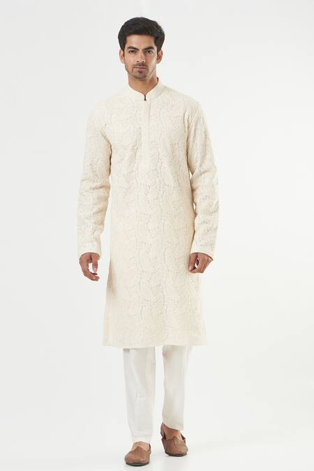 Kasbah White Georgette Embroidered Chikankari Kurta 