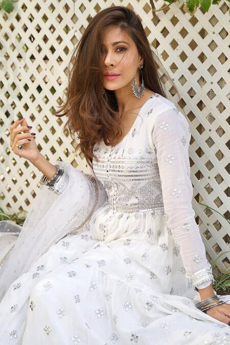 Gopi Vaid_White , Net, Silk V Neck Embroidered Anarkali Set_Online_at_Aza_Fashions