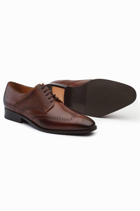 Shop Dapper Shoes Brown Handcrafted Wingtip Brogue Shoes Online at Aza Fashions Shop_Dapper Shoes_Brown Handcrafted Wingtip Brogue Shoes_Online_at_Aza_Fashions