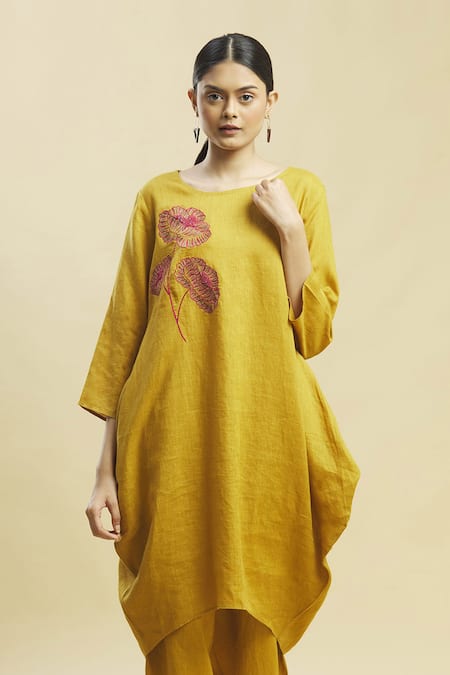 Linen Bloom Yellow 100% Linen Round Tunic For Women
