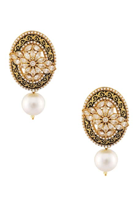 Shillpa Purii Black & white studded earring 