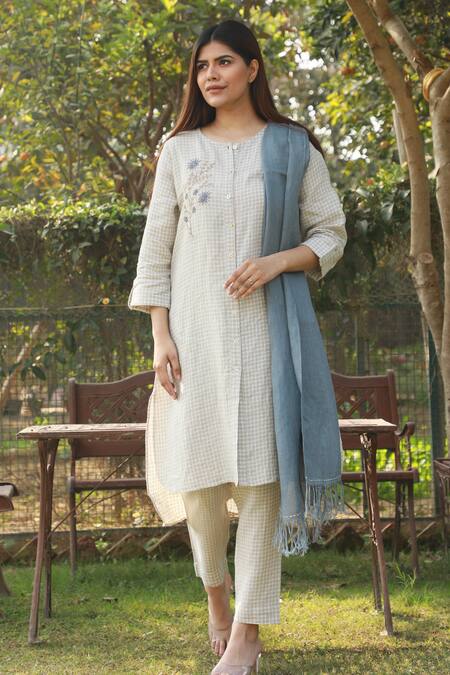 Buy_Linen Bloom_Beige 100% Linen Checkered Tunic_Online_at_Aza_Fashions