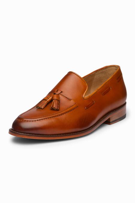 Dapper Shoes_Brown Leather Tassel Loafers _Online_at_Aza_Fashions