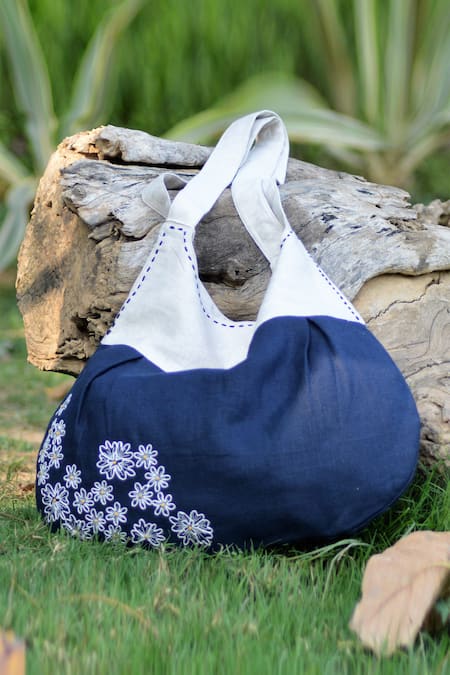 Large Hobo Bag, cotton canvas, calfskin & gold-tone metal, navy blue -  CHANEL | Fashion bags, Bags, Fashion