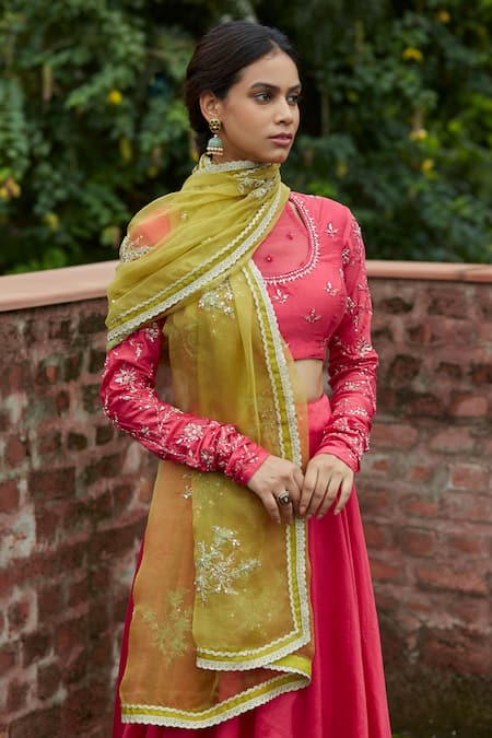 Buy Vashisht Guru Dutt Coral Handloom Chanderi And Organza Floral, Sequins Tulip Patchwork Lehenga Set Online at Aza Fashions Buy_Vashisht Guru Dutt_Coral Handloom Chanderi And Organza Floral, Sequins Tulip Patchwork Lehenga Set _Online_at_Aza_Fashions