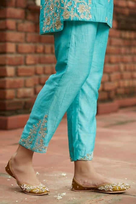 Buy Vashisht Guru Dutt Blue Raw Silk, Handloom Chanderi Floral Round Embroidered Short Kurta And Pant Set Online at Aza Fashions Buy_Vashisht Guru Dutt_Blue Raw Silk, Handloom Chanderi Floral Round Embroidered Short Kurta And Pant Set _Online_at_Aza_Fashions