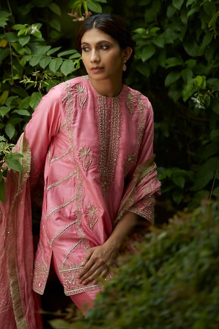 Vashisht Guru Dutt_Pink Handloom Chanderi, Raw Silk And Tissue Gota, & Embroidered Kurta Gharara Set _Online_at_Aza_Fashions