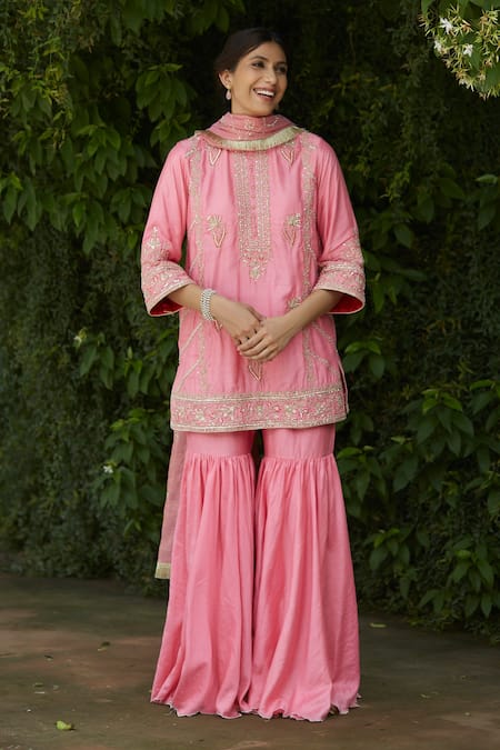 Buy_Vashisht Guru Dutt_Pink Handloom Chanderi, Raw Silk And Tissue Gota, & Embroidered Kurta Gharara Set _Online_at_Aza_Fashions