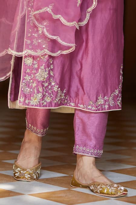 Buy_Vashisht Guru Dutt_Purple Organza, Handloom Chanderi Floral Band Collar Embroidered Kurta Set _Online_at_Aza_Fashions