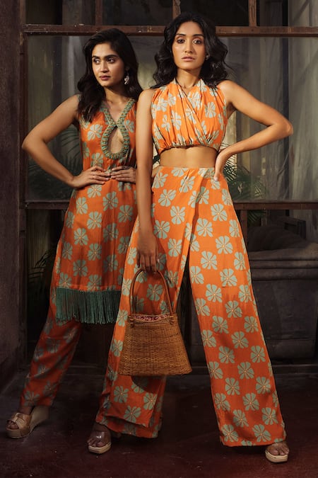 Buy_Suave_Orange Denim Embroidery, Beads V-neck Floral Pattern Dola Silk Kurta Set _Online_at_Aza_Fashions