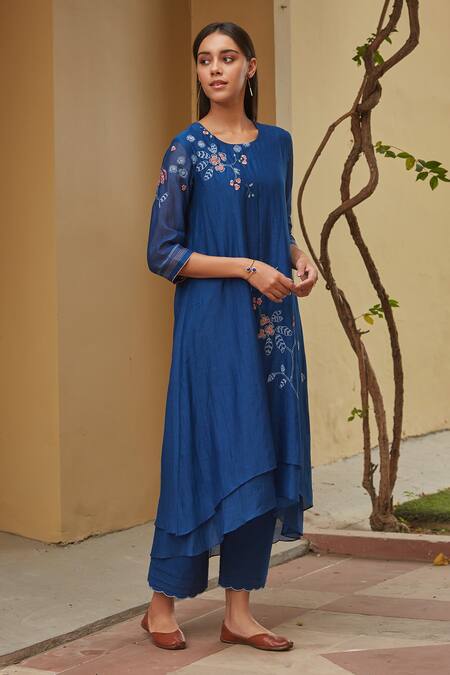 Buy Vaayu Blue Asymmetric Applique Kurta And Pant Set Online at Aza Fashions Buy_Vaayu_Blue Asymmetric Applique Kurta And Pant Set _Online_at_Aza_Fashions