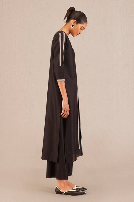 Ampm Black Chanderi Round Neck Kurta Palazzo Set 4