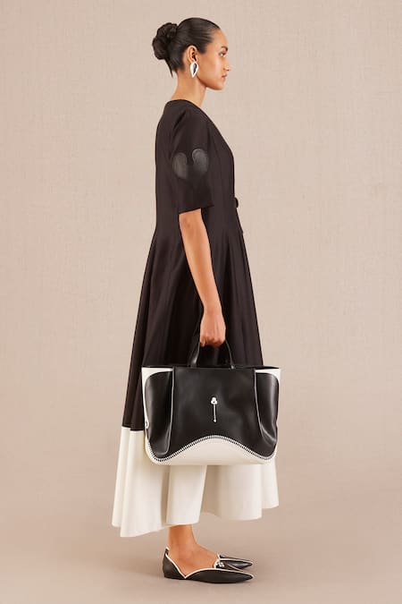 Ampm_Black Chanderi 70 Gm V Neck Alizeh Dress _at_Aza_Fashions