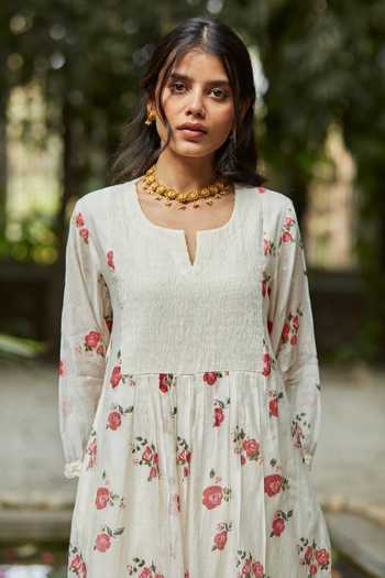 Buy_Juanita By Shubhda_Ivory Handloom , Rose And Jasmine Print Kurta & Trouser Set_Online_at_Aza_Fashions