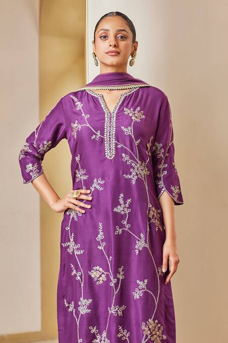 Buy_Osaa By Adarsh_Purple Silk Embroidery Split V-neck Banarasi Flower Kurta Set_Online_at_Aza_Fashions