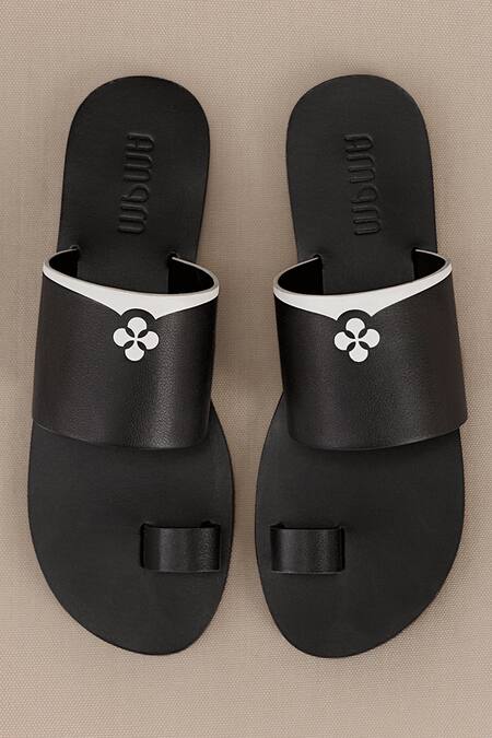 Shop Ampm Black Emira Kolhapuri Flats Online at Aza Fashions Shop_Ampm_Black Emira Kolhapuri Flats_Online_at_Aza_Fashions