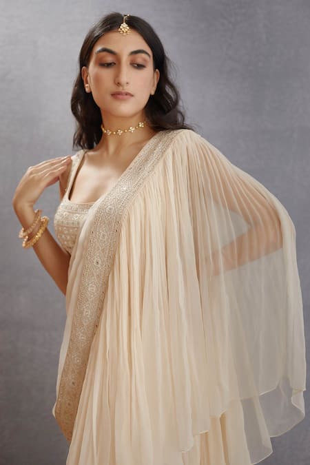 Buy_Torani_White Cotton Silk, Handwoven Chanderi Mirror Work Scoop U Mogra Ikjot Blouse _Online_at_Aza_Fashions