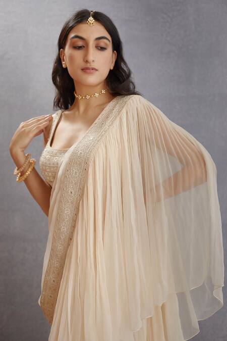 Shop_Torani_White Silk Chiffon Geometric Motifs Mogra Ikjot Saree _Online_at_Aza_Fashions
