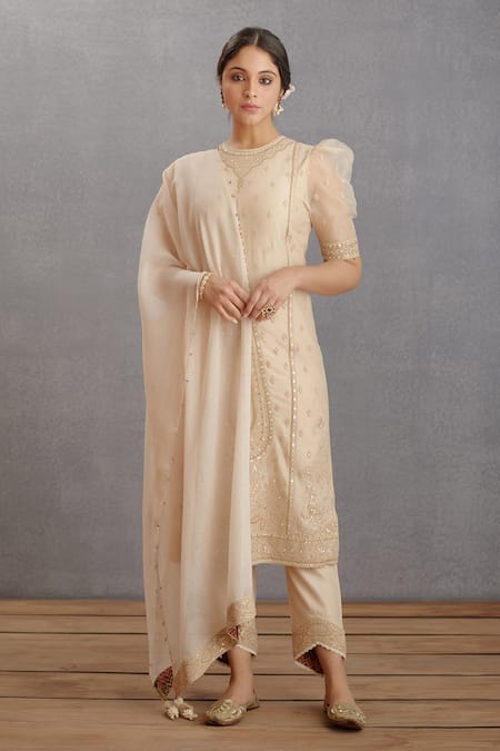 Torani Mogra Ojal Kurta Set 