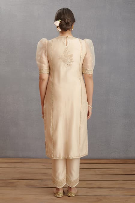 Torani Mogra Ojal Kurta Set 
