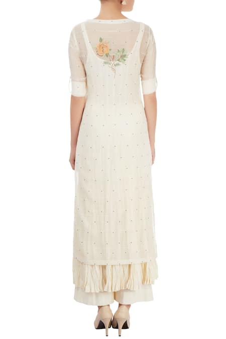 Shop Prama By Pratima Pandey Cream White Kurta Set With Embroidery at Aza Fashions Shop_Prama By Pratima Pandey_Cream White Kurta Set With Embroidery _at_Aza_Fashions