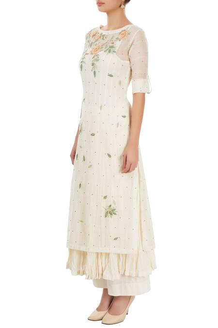 Buy Prama By Pratima Pandey Cream White Kurta Set With Embroidery Online at Aza Fashions Buy_Prama By Pratima Pandey_Cream White Kurta Set With Embroidery _Online_at_Aza_Fashions