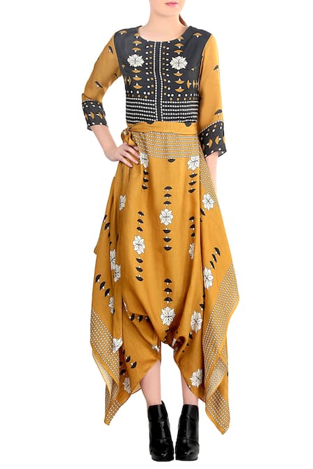 Soup By Sougat Paul_Yellow Round Printed Asymmetric Jumpsuit _Online_at_Aza_Fashions