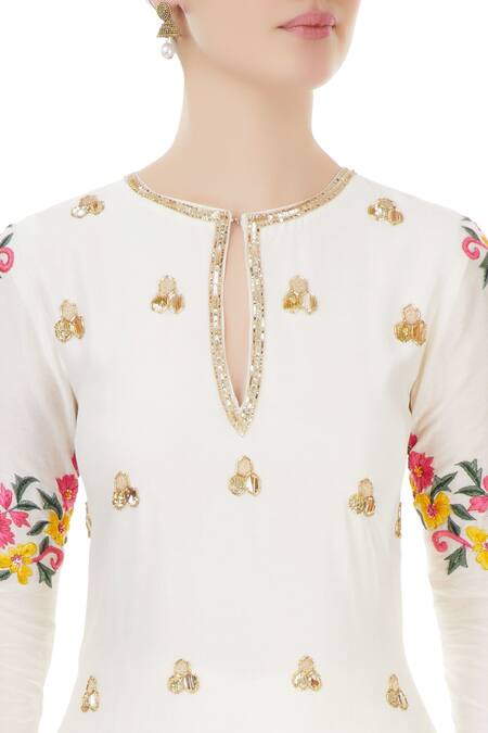 Neha Khullar White Embroidered Kurta Set at Aza Fashions Neha Khullar_White Embroidered Kurta Set _at_Aza_Fashions