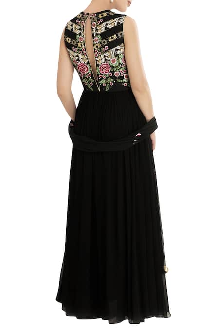 Rajat & Shraddha Black kurta set with floral embroidery 