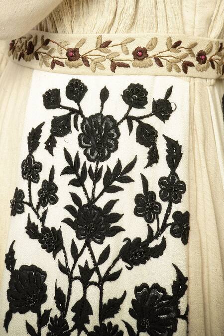 Shop Neha & Tarun White Ivory Anarkali Gown With Dupatta And Belt Online at Aza Fashions Shop_Neha & Tarun_White Ivory Anarkali Gown With Dupatta And Belt _Online_at_Aza_Fashions