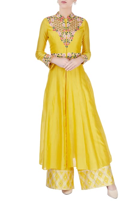 Neha Khullar Yellow embroidered kurta jacket & pants 