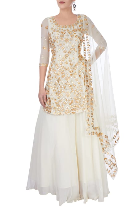 Esha Koul White Embellished Zardozi Work Round Neck Off Backless Lehenga Set 