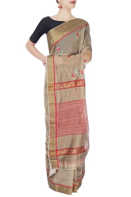 PRAMA BY PRATIMA PANDEY Floral Printed & Striped Saree 