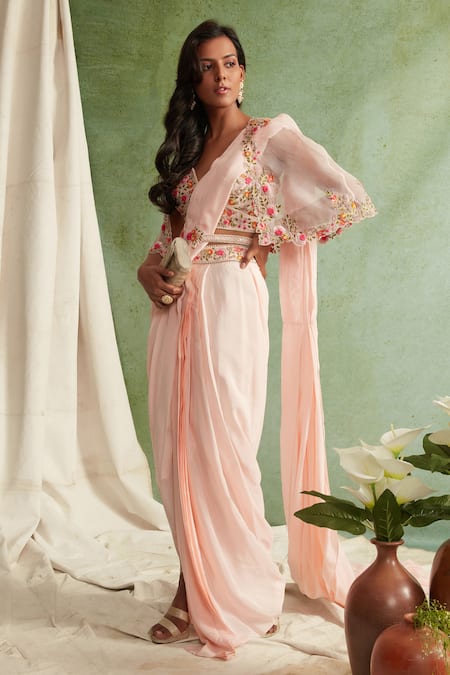 Priyanka Jain_Pink Organza, Chanderi, Crepe V Neck Pre-draped Saree Set _Online_at_Aza_Fashions