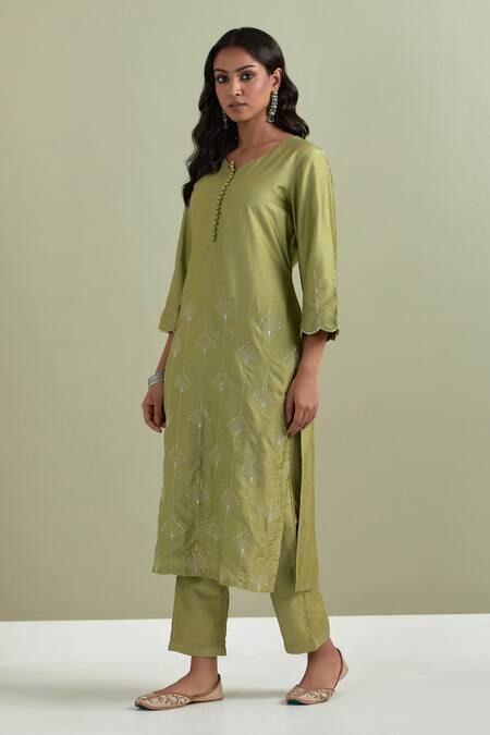 Priya Chaudhary Green Chanderi Silk Embroidery Split V-neck Kurta And Pant Set Online at Aza Fashions Priya Chaudhary_Green Chanderi Silk Embroidery Split V-neck Kurta And Pant Set _Online_at_Aza_Fashions