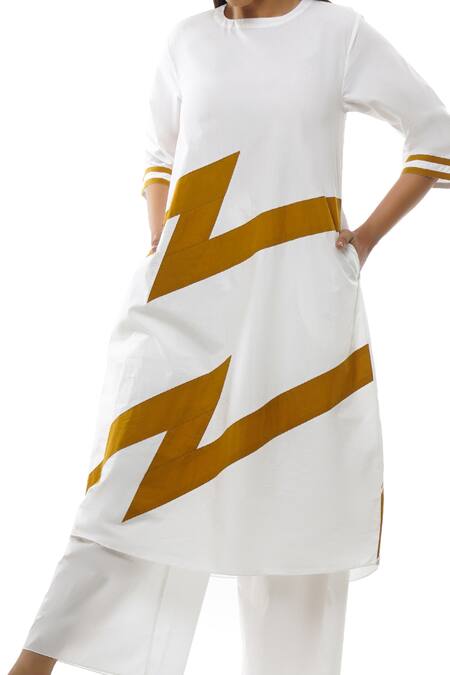 Khat_White Poplin, Cotton Square Neck Kurta And Palazzo Set _at_Aza_Fashions