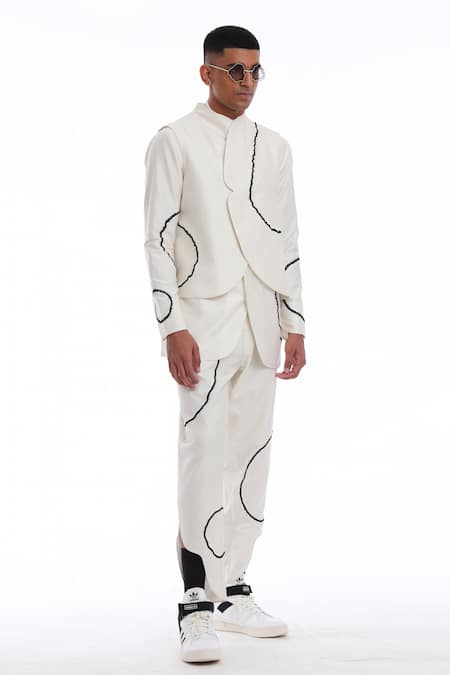 Antar Agni_Ivory Cotton, Silk Embroidery Thread Bundi _Online_at_Aza_Fashions